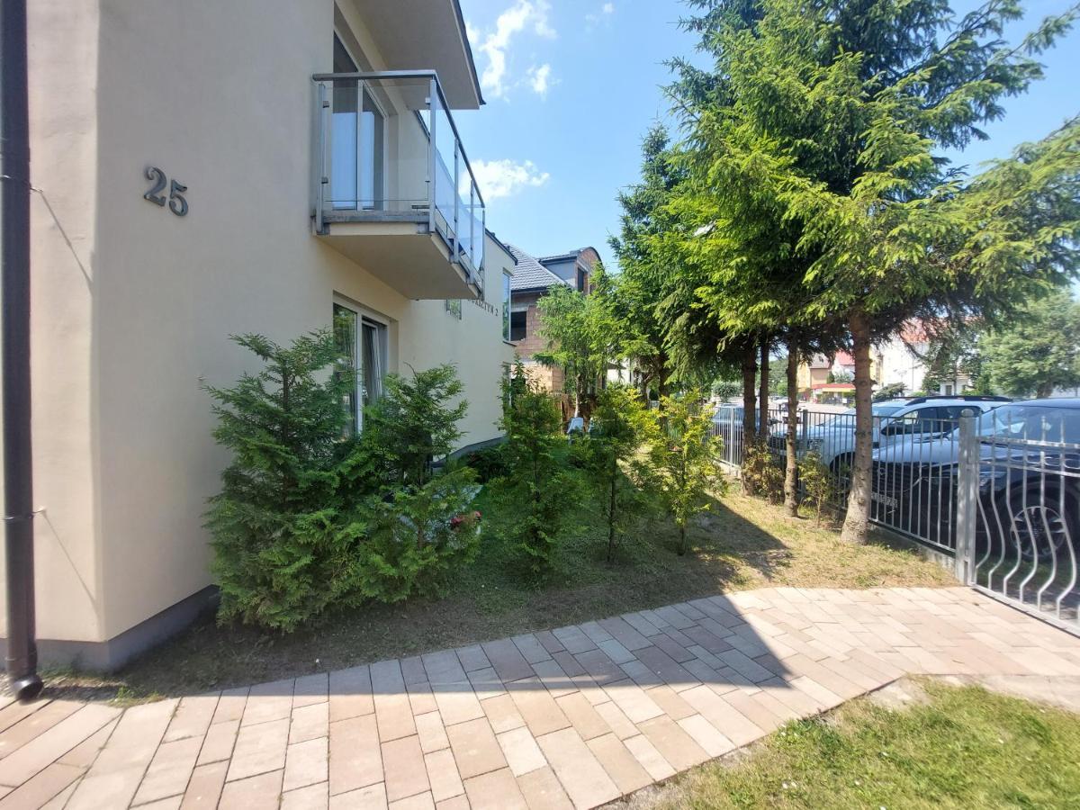 Bursztyn 2 Apartment Rewal Exterior photo