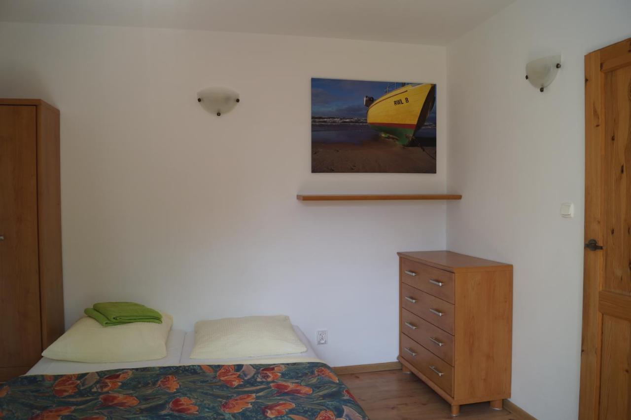 Bursztyn 2 Apartment Rewal Exterior photo