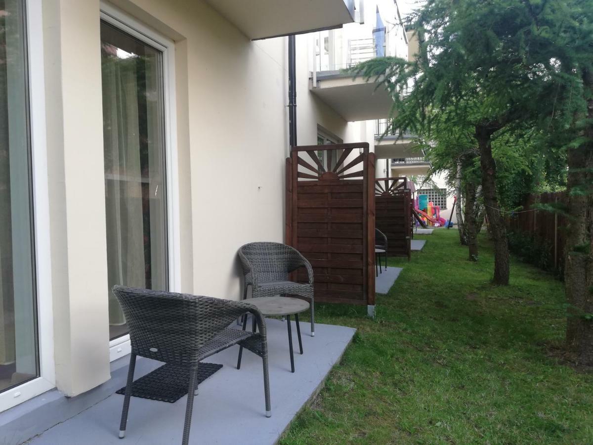 Bursztyn 2 Apartment Rewal Exterior photo