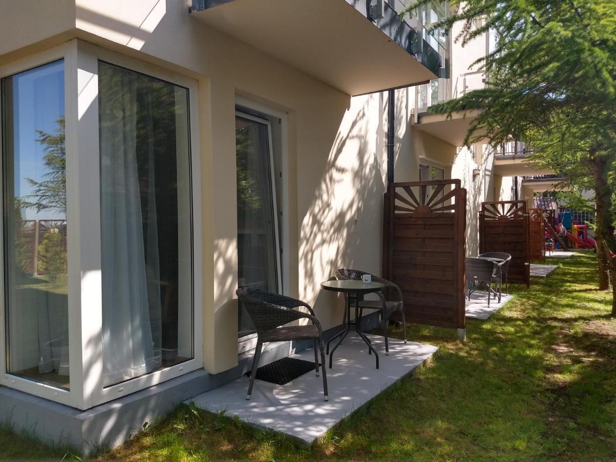 Bursztyn 2 Apartment Rewal Exterior photo